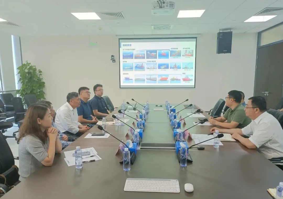 中海油海洋工程技术服务公司与海洋电子信息产业研究院交流座谈会(图1) 中海油海洋工程技术服务公司与海洋电子信息产业研究院交流座谈会(图1)